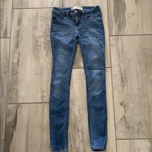 HOLLISTER JEAN LEGGING
